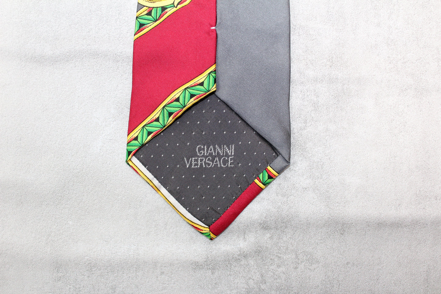 VINTAGE GIANNI VERSACE BAROQUE PATTERN SILK TIE