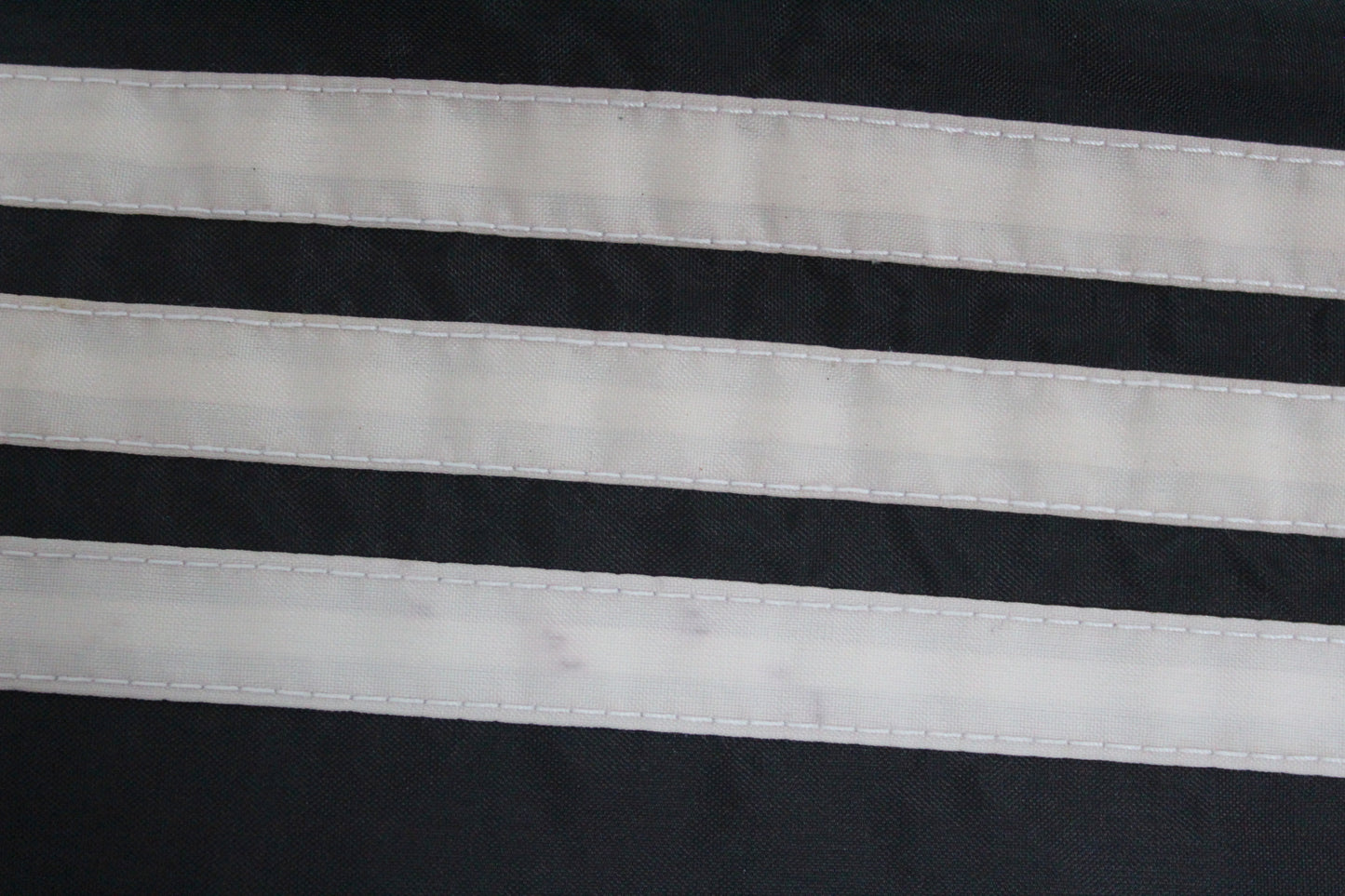 ADIDAS 70'S VINTAGE WINDBREAKER JACKET LARGE