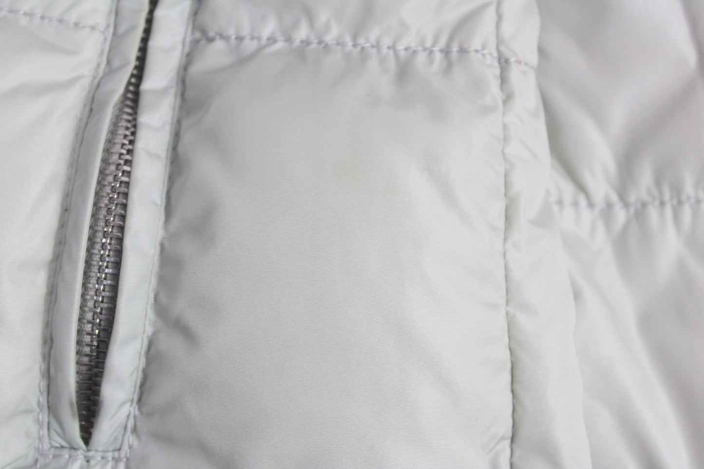 PRADA 90'S VINTAGE PUFFER DOWN SKI JACKET SMALL (WOMEN'S)