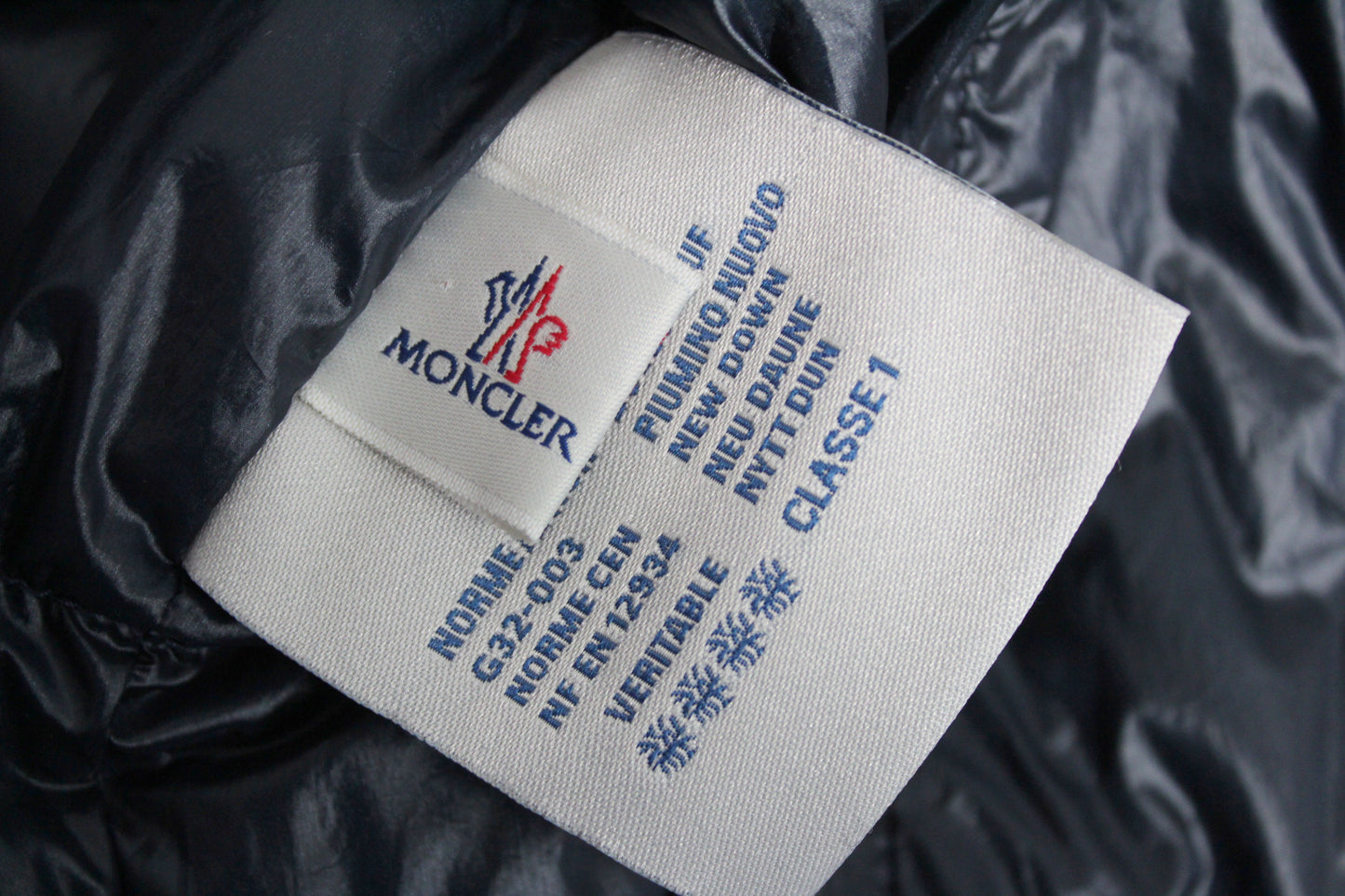 MONCLER ACORUS PUFFER DOWN JACKET MEDIUM